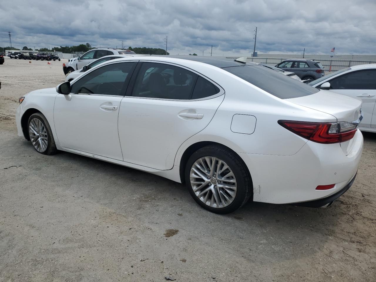 JTHBK1GG1H2253256 2017 Lexus Es 350