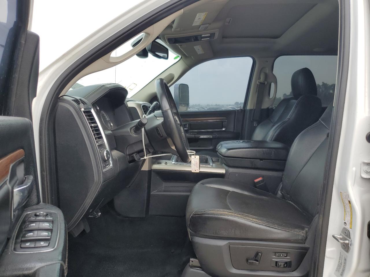 3C6UR5FL8FG650504 2017 Ram 2500 Laramie