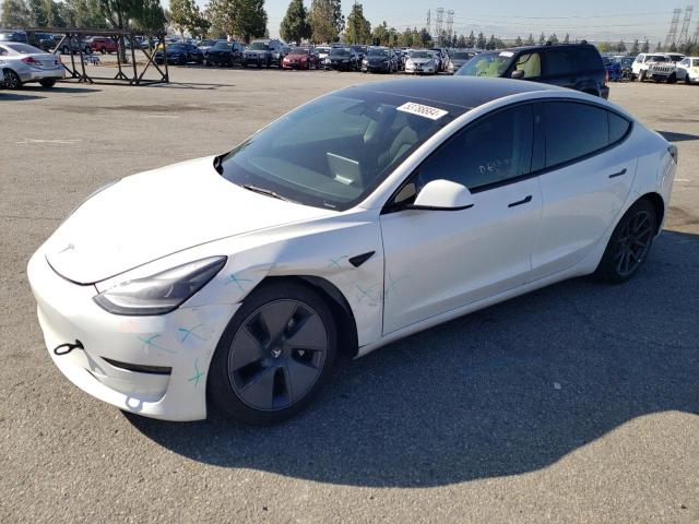  TESLA MODEL 3 2022 Белый