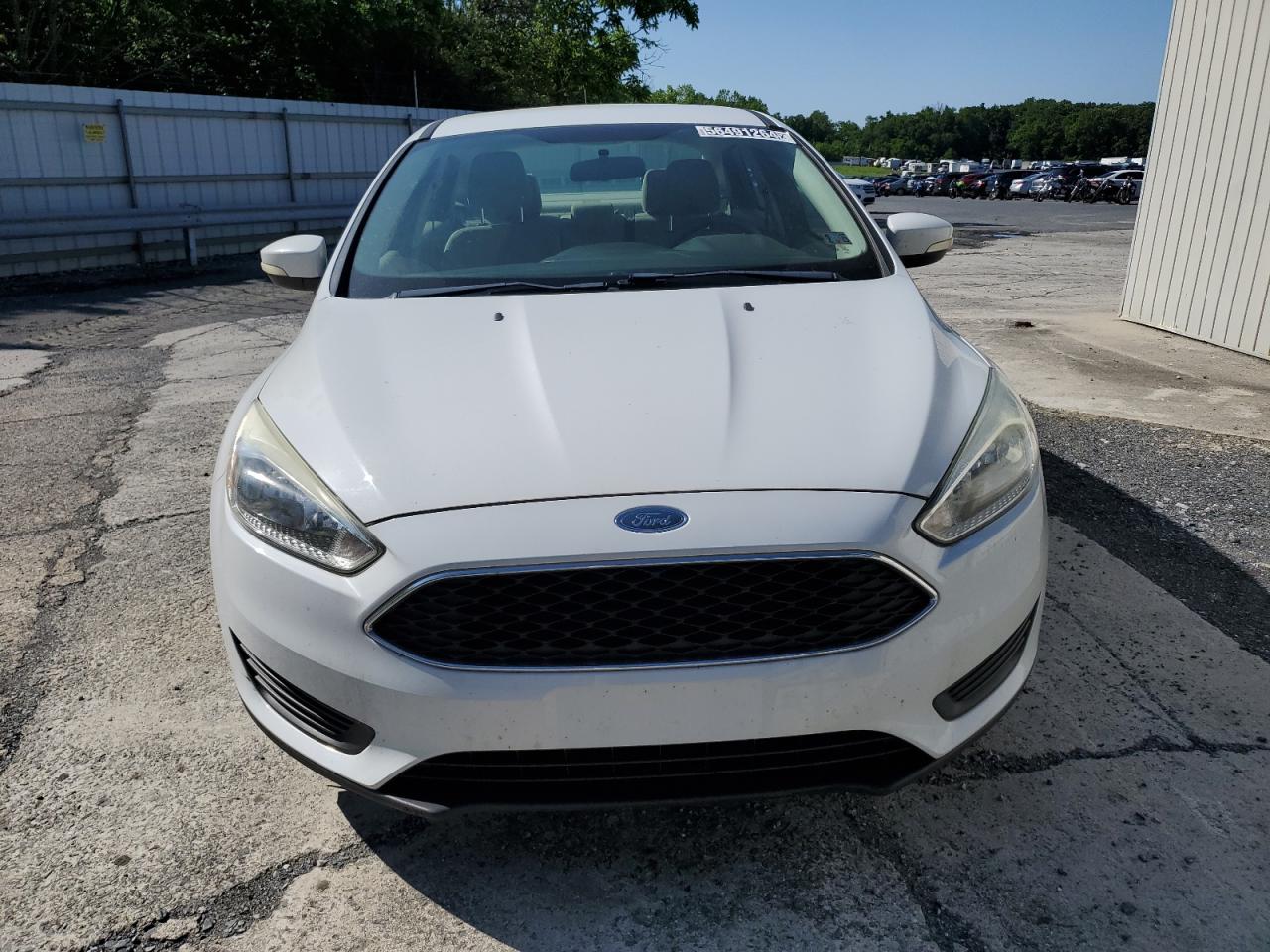 1FADP3F2XGL294075 2016 Ford Focus Se