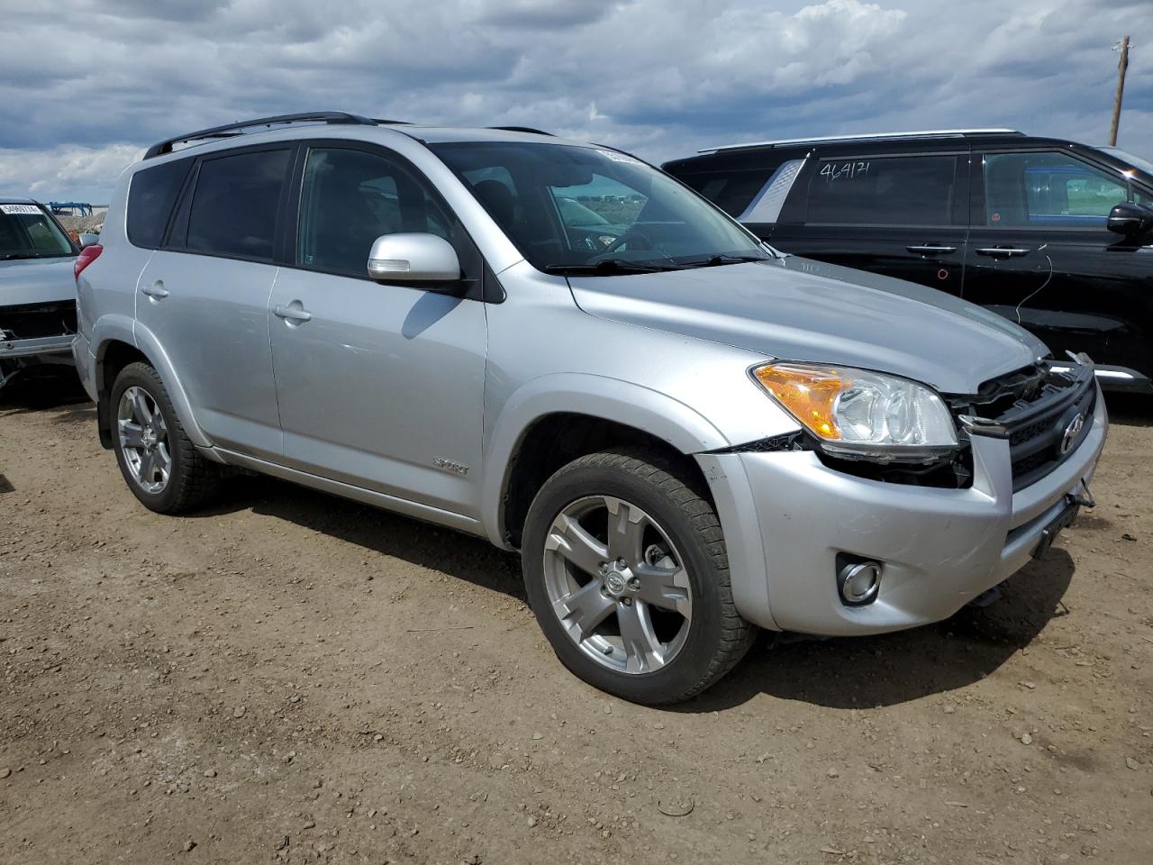 2T3RK4DV4BW045195 2011 Toyota Rav4 Sport