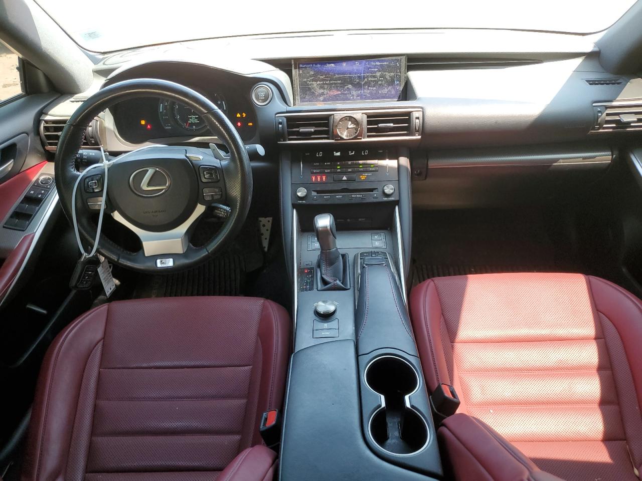 JTHC81D28J5031555 2018 Lexus Is 300