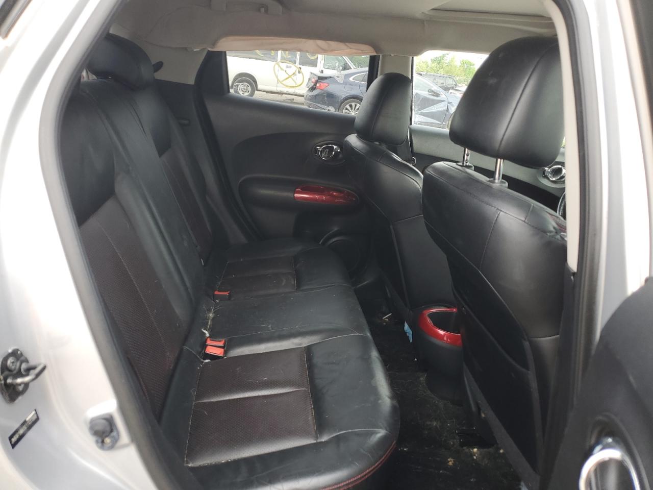 JN8AF5MV3CT107895 2012 Nissan Juke S