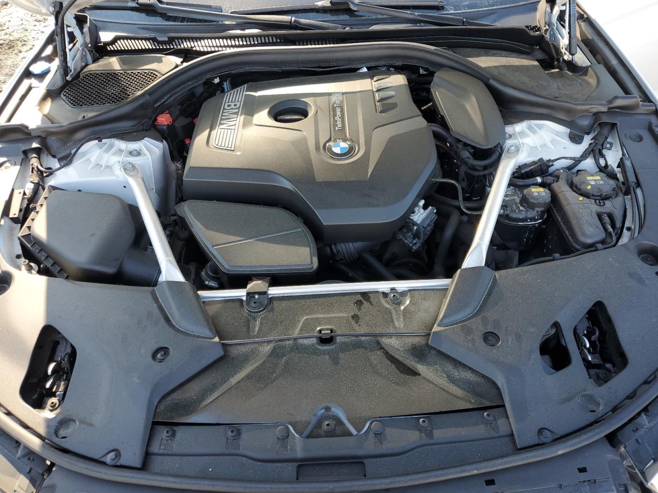 WBAJA7C58KG909757 2019 BMW 530 Xi