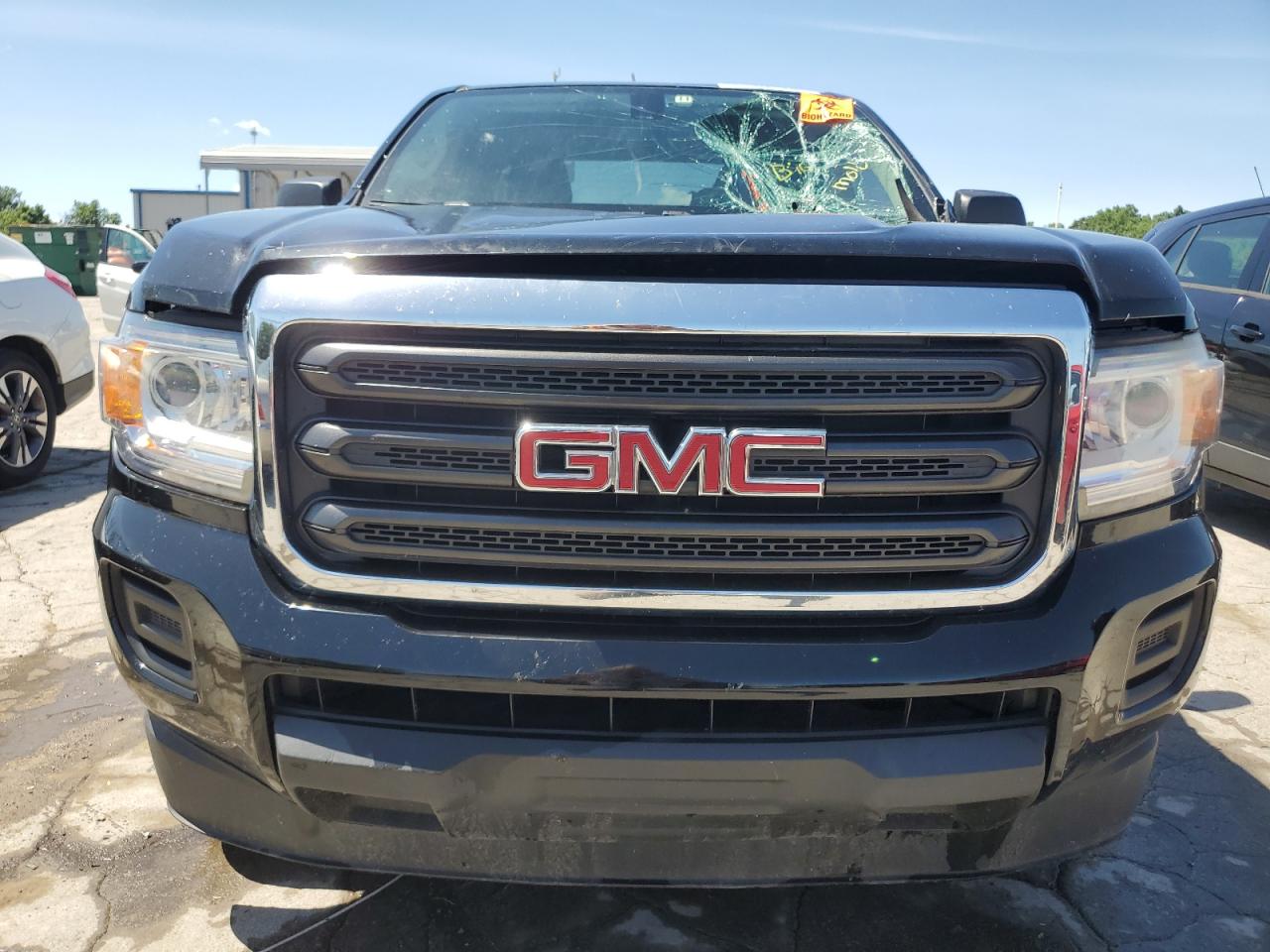 1GTH5BEAXJ1228925 2018 GMC Canyon