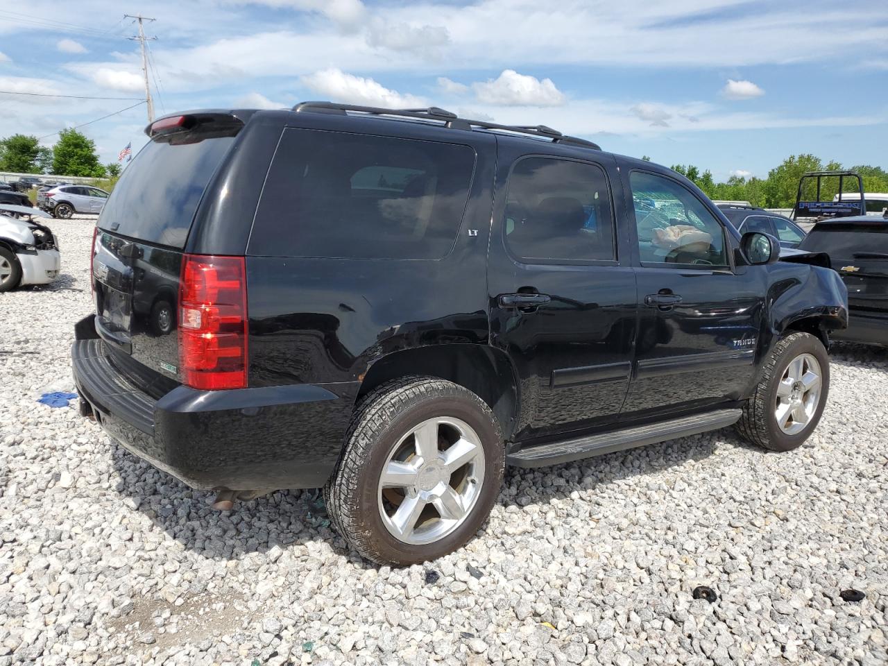 1GNSKBE00BR163051 2011 Chevrolet Tahoe K1500 Lt