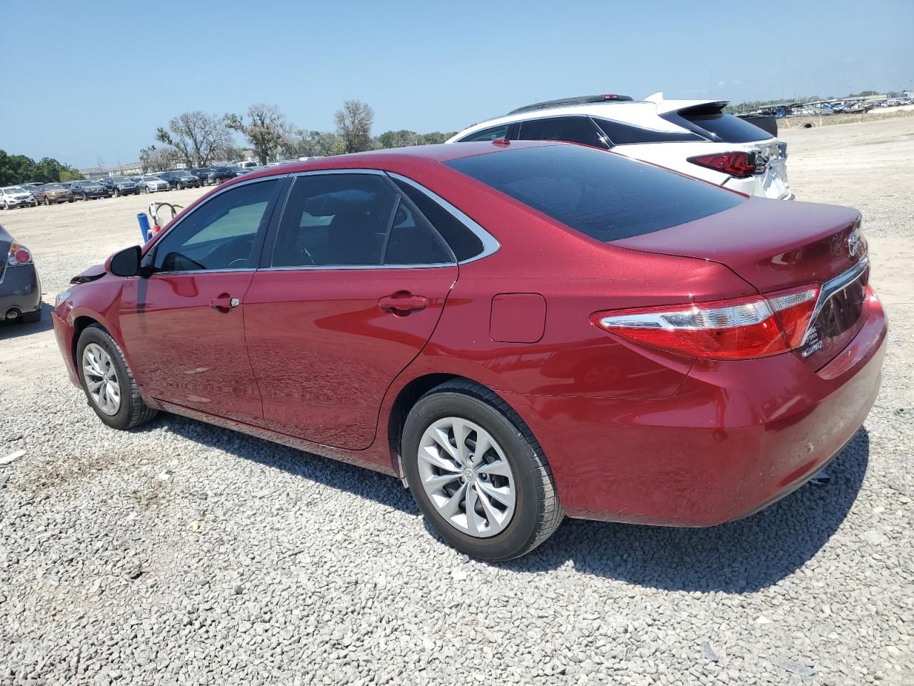 4T1BF1FK8HU747335 2017 Toyota Camry Le