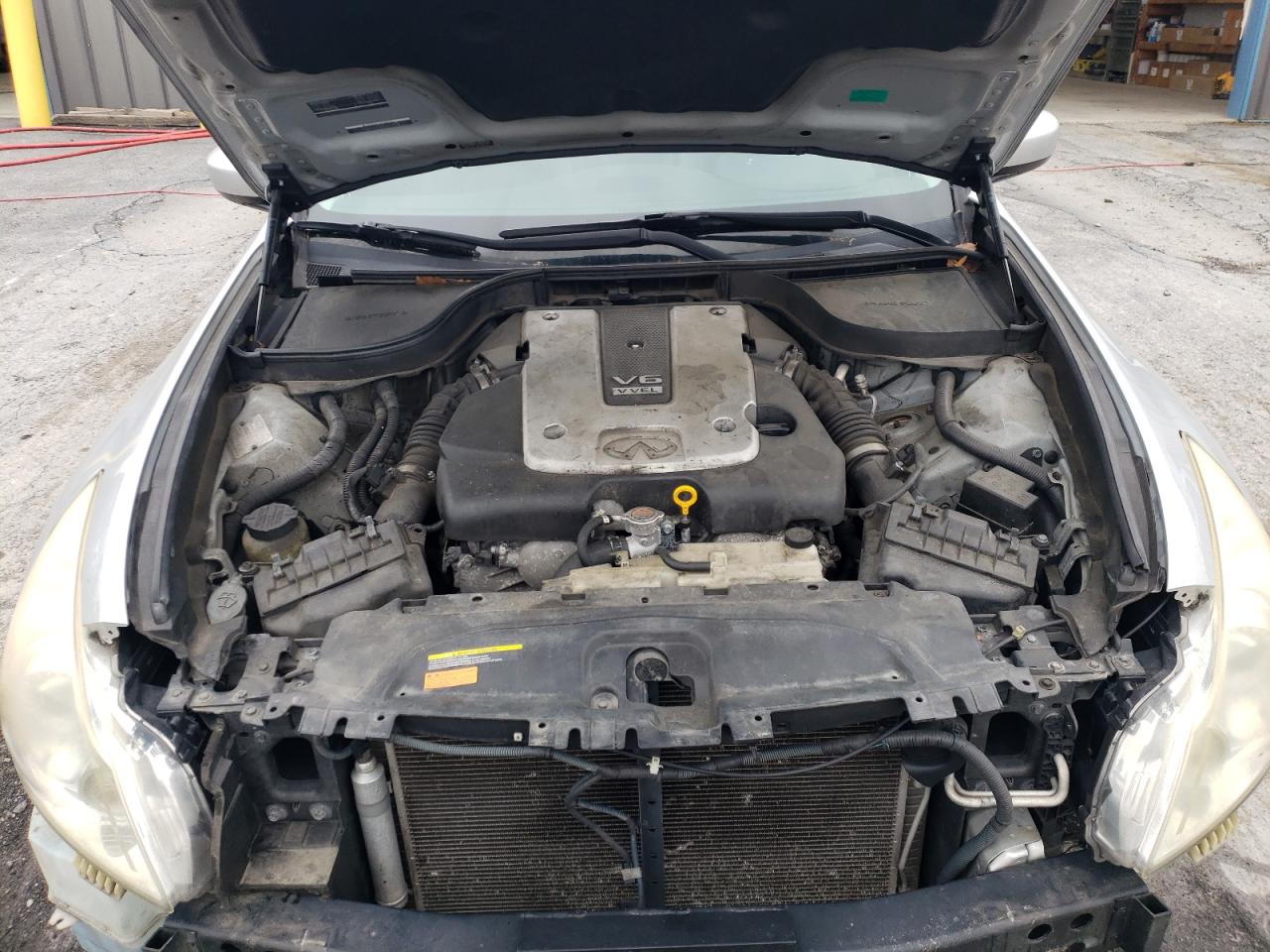 JN1CV6AR3BM400700 2011 Infiniti G37