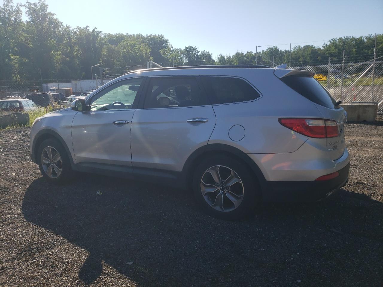 KM8SMDHF5EU047887 2014 Hyundai Santa Fe Gls