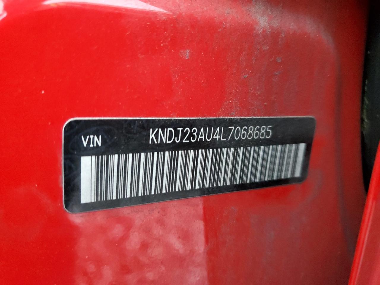 KNDJ23AU4L7068685 2020 Kia Soul Lx