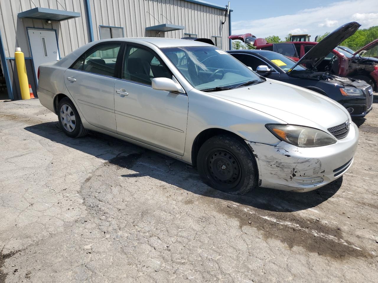 JTDBE32K430239615 2003 Toyota Camry Le