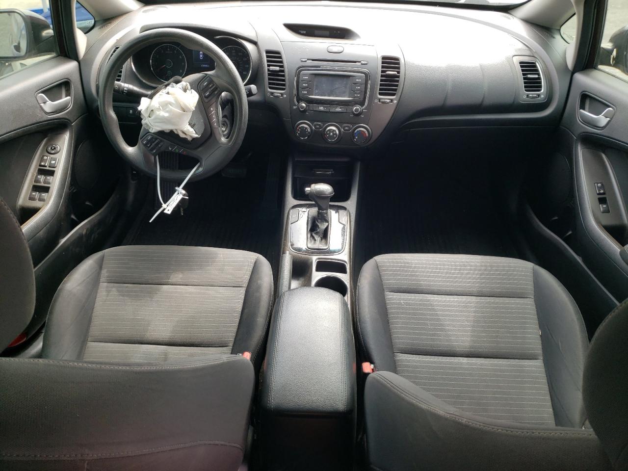 3KPFL4A75HE129942 2017 Kia Forte Lx