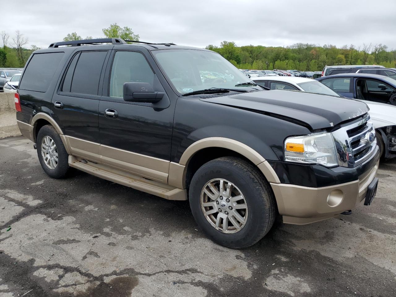 1FMJU1J56BEF21802 2011 Ford Expedition Xlt