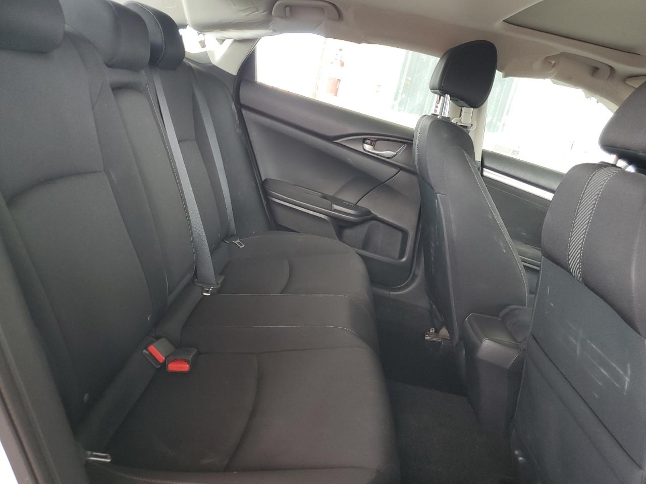 19XFC2F77JE209858 2018 Honda Civic Ex