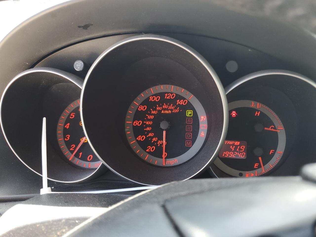 JM1BK123041116217 2004 Mazda 3 S