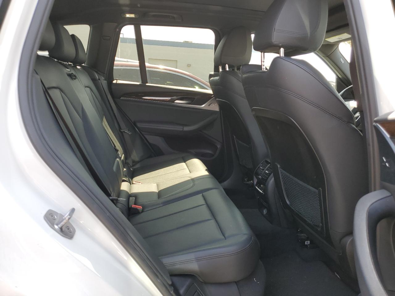 5UXTR9C51JLC78678 2018 BMW X3 xDrive30I