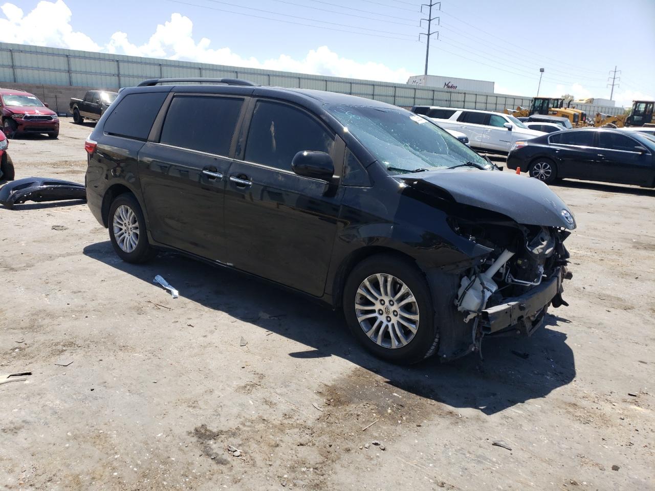 2015 Toyota Sienna Xle vin: 5TDYK3DC6FS603995