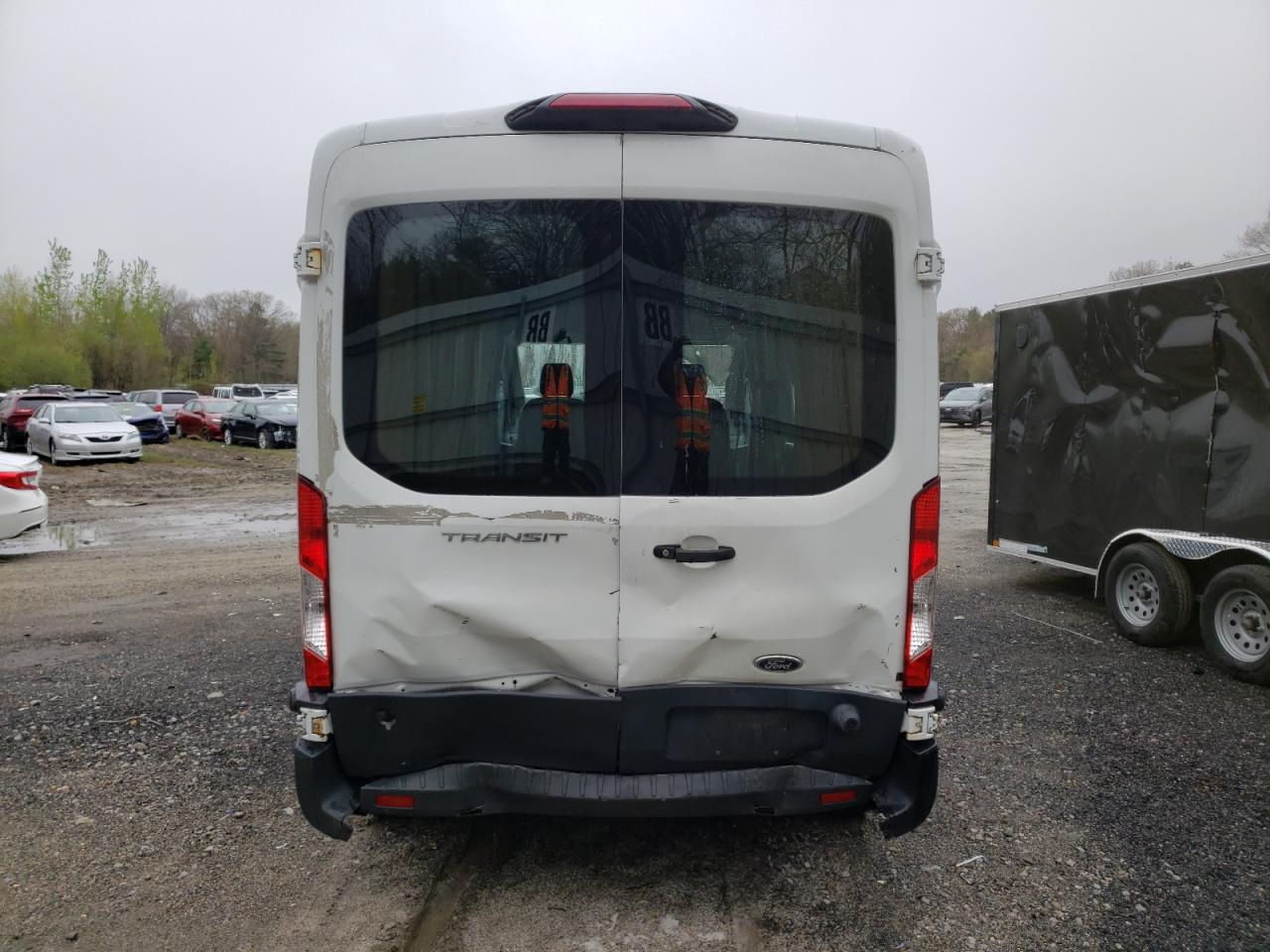 1FTYR2CM9JKB27211 2018 Ford Transit T-250