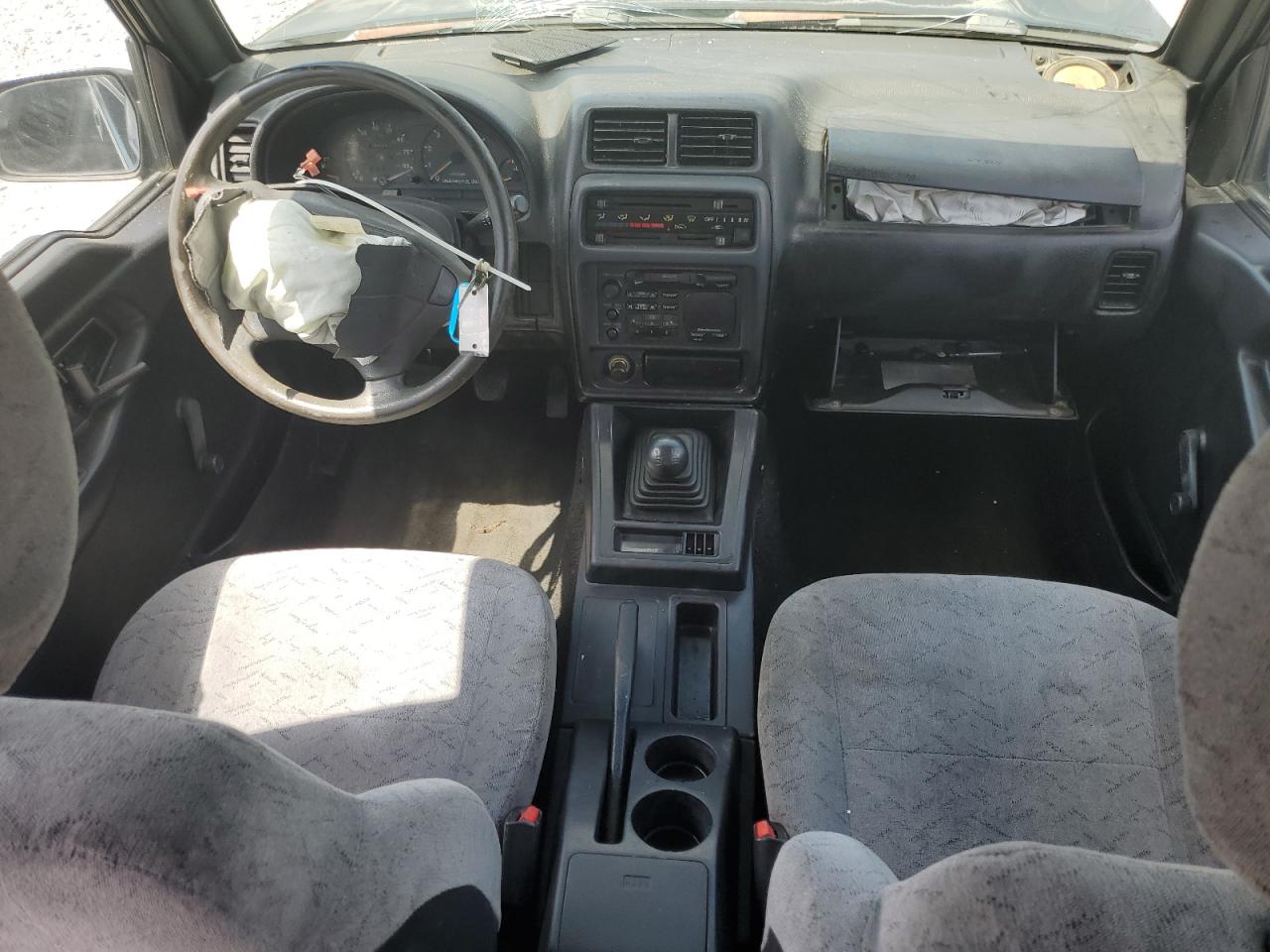 2CNBE1365W6906639 1998 Chevrolet Tracker