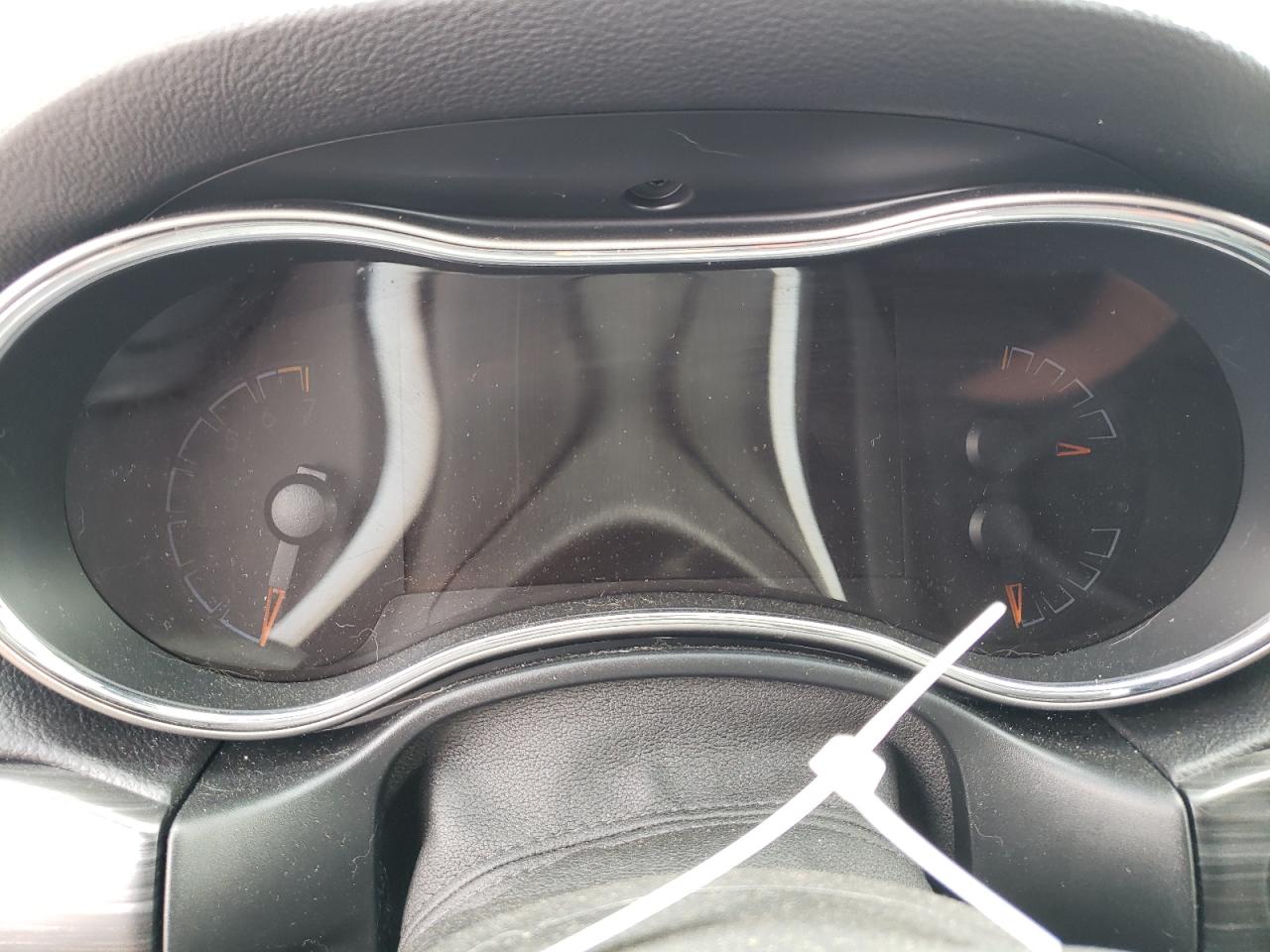 1C4RJFBG3KC532393 2019 Jeep Grand Cherokee Limited