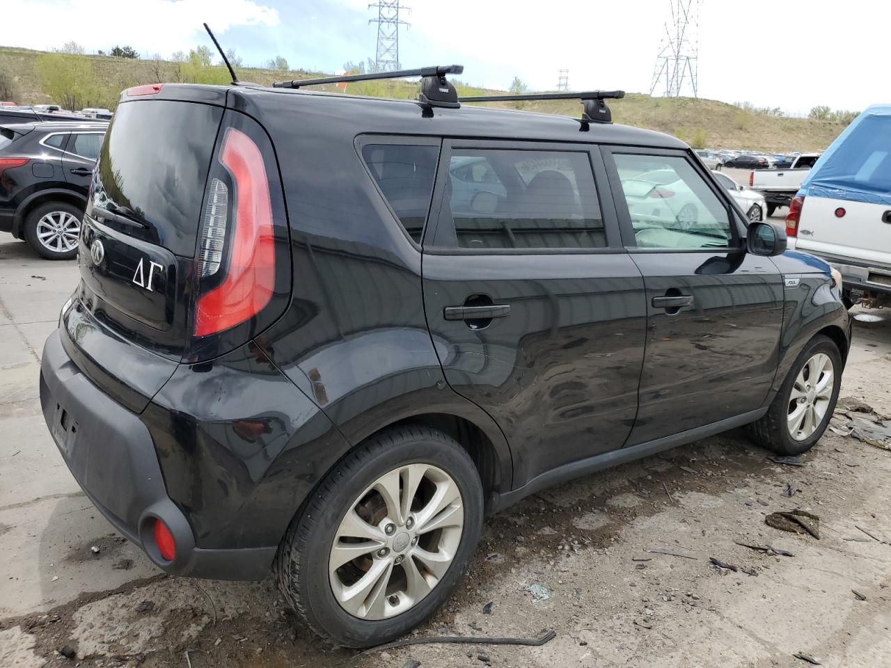 KNDJP3A50F7114284 2015 Kia Soul +