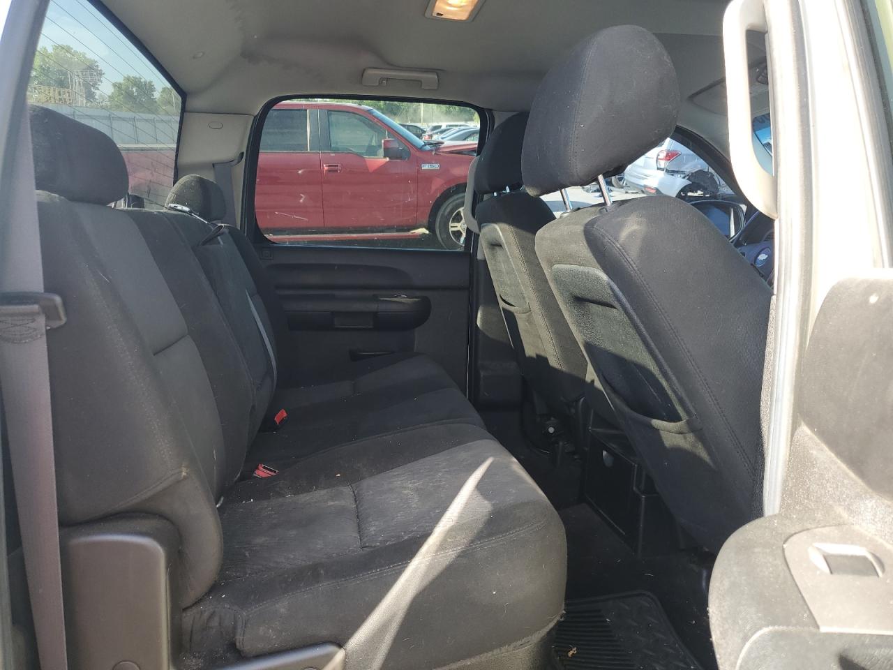 3GCPKSE3XBG243109 2011 Chevrolet Silverado K1500 Lt