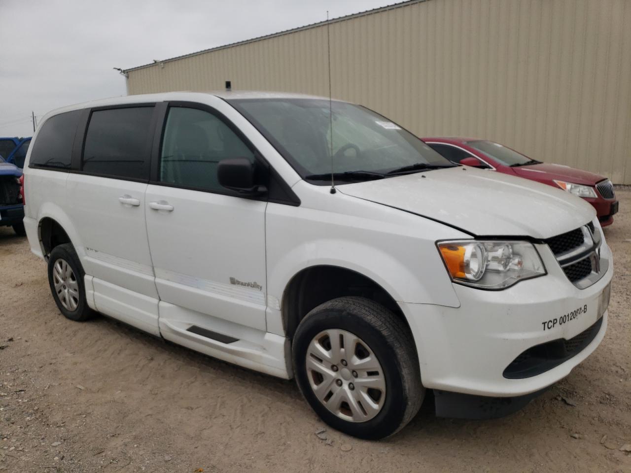 2C7WDGBG2JR243224 2018 Dodge Grand Caravan Se