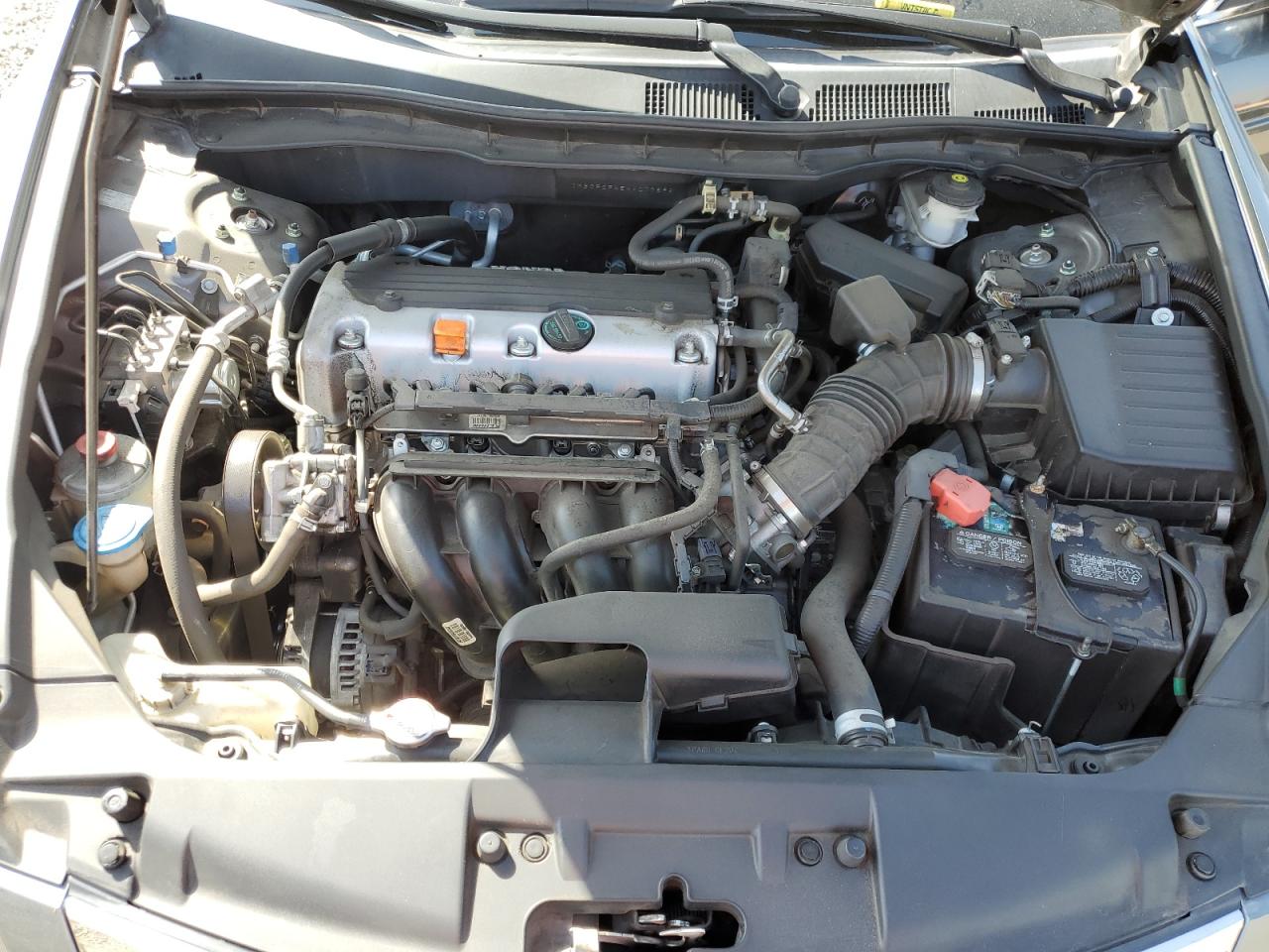 1HGCP2F45AA077698 2010 Honda Accord Lxp