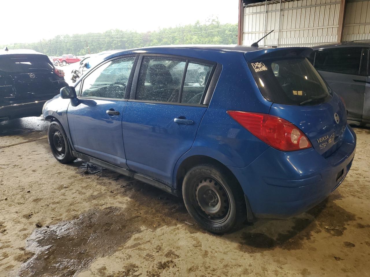 3N1BC13E78L420823 2008 Nissan Versa S