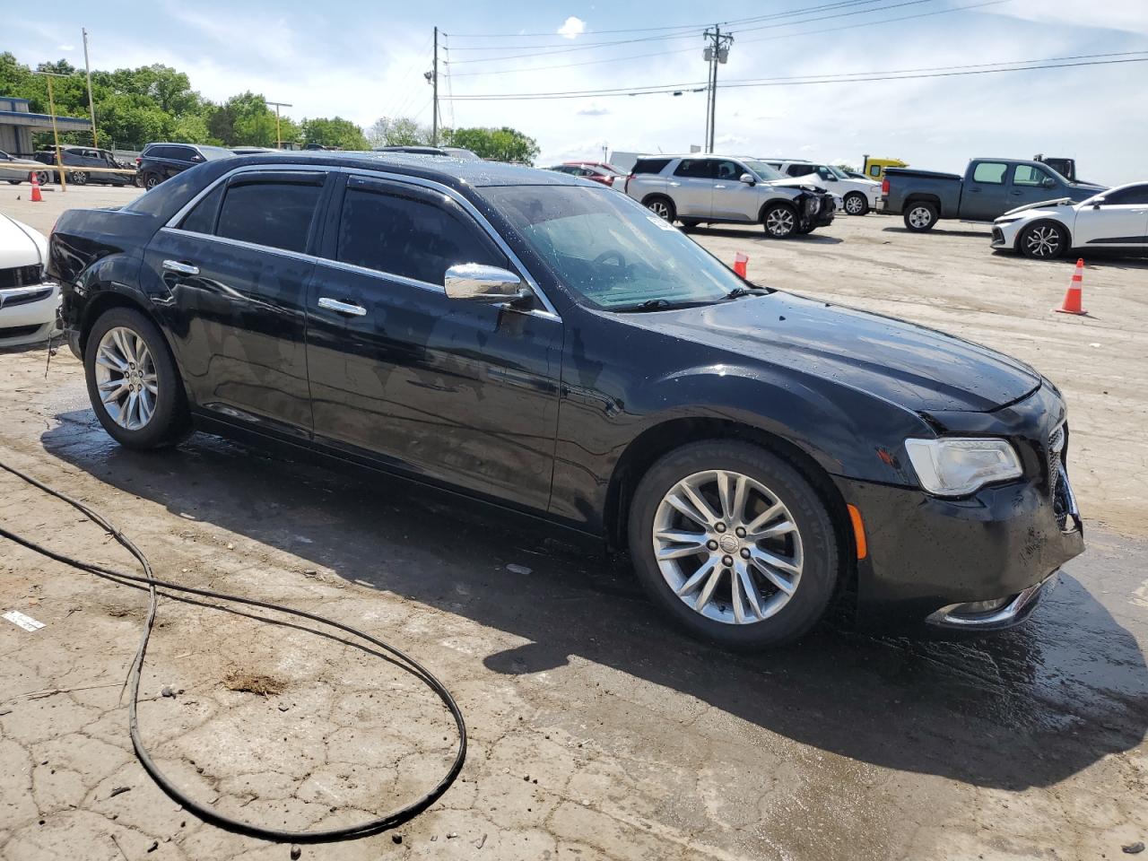 2C3CCAEG2HH663551 2017 Chrysler 300C