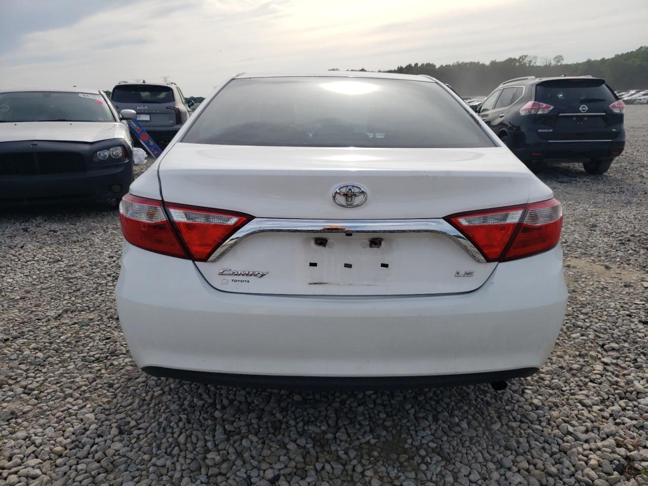 4T1BF1FKXFU106894 2015 Toyota Camry Le