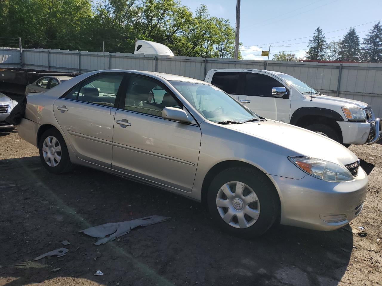 4T1BE32K84U854027 2004 Toyota Camry Le