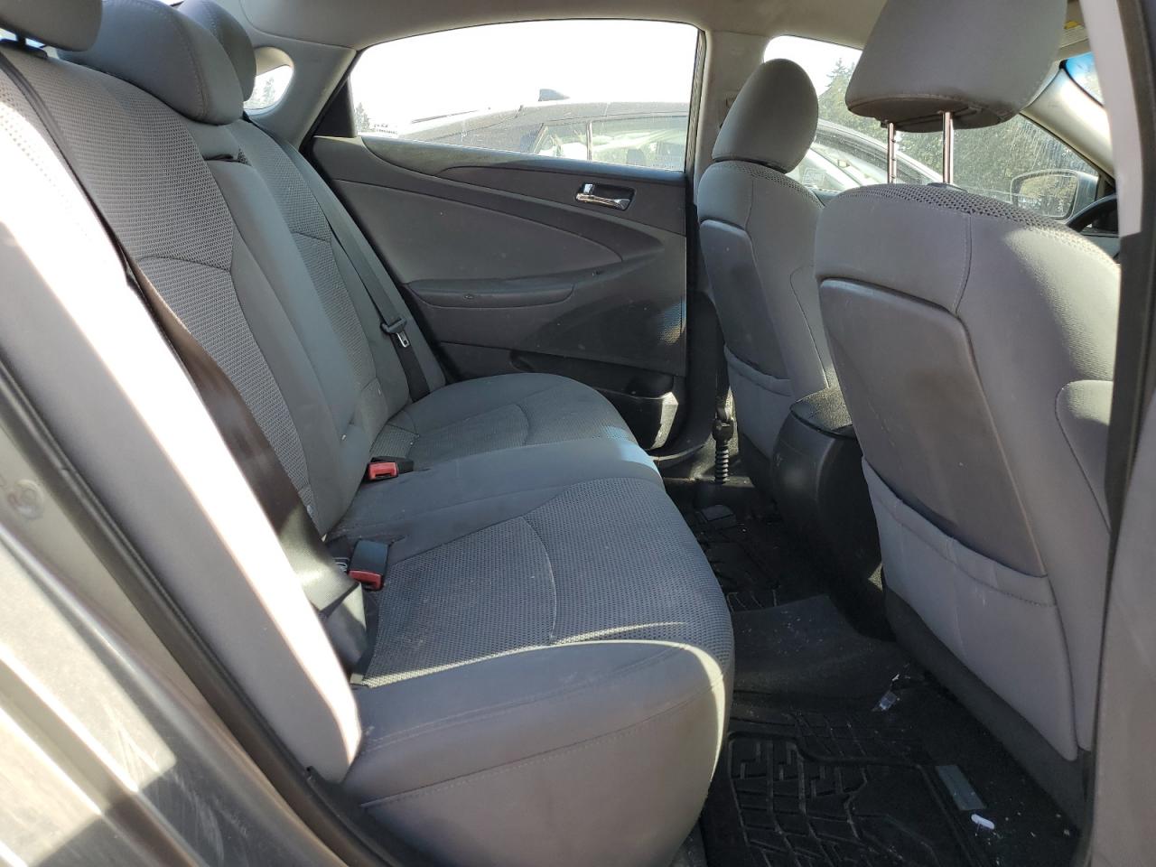 5NPEB4AC7DH687647 2013 Hyundai Sonata Gls