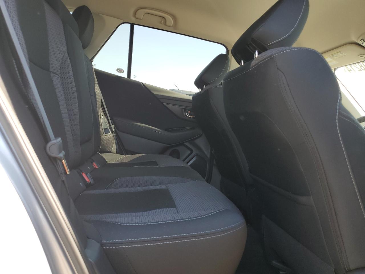 4S4BTADC7R3268769 2024 Subaru Outback Premium