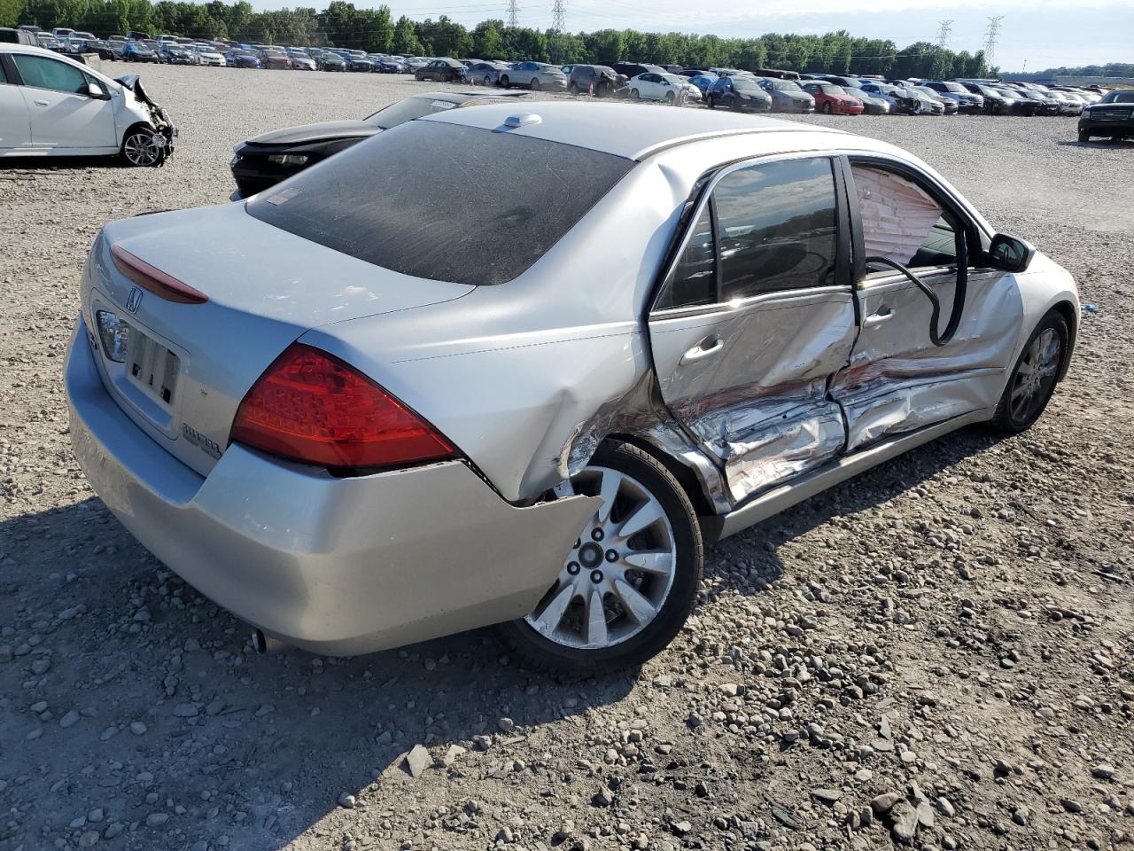 1HGCM66837A011680 2007 Honda Accord Ex