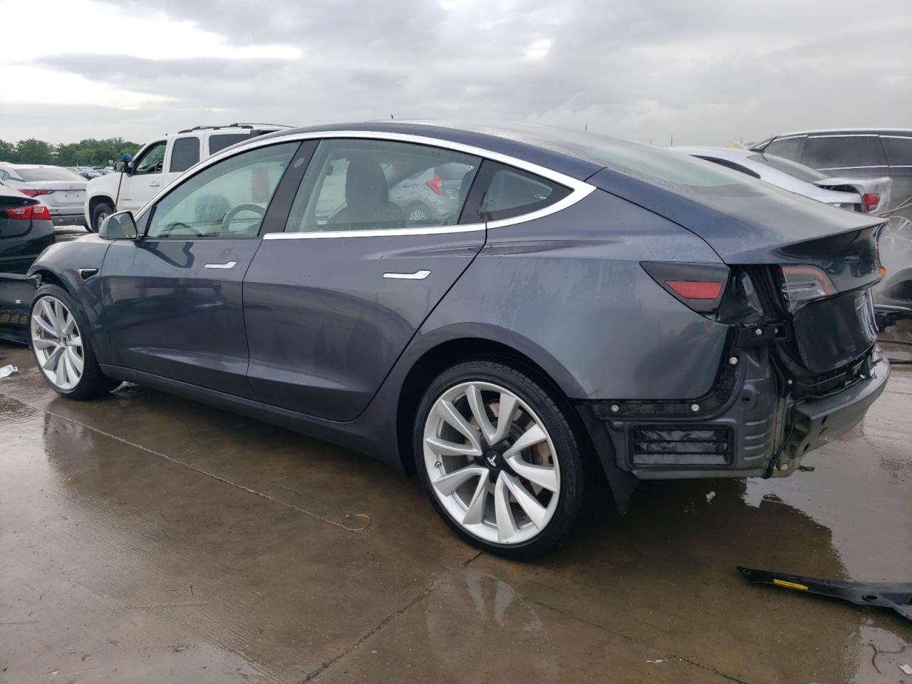 5YJ3E1EA1JF059440 2018 Tesla Model 3