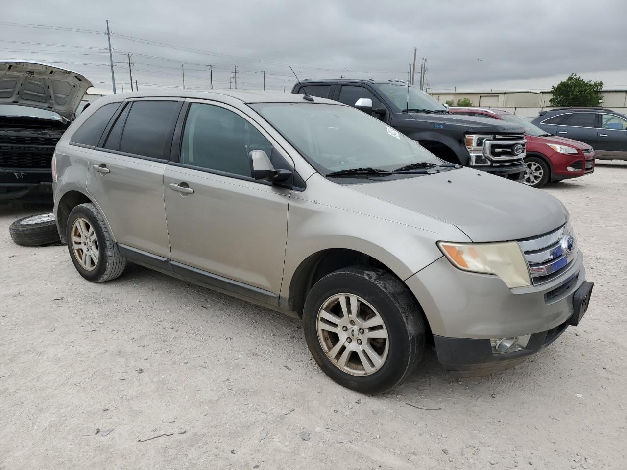 2FMDK38CX8BA40748 2008 Ford Edge Sel