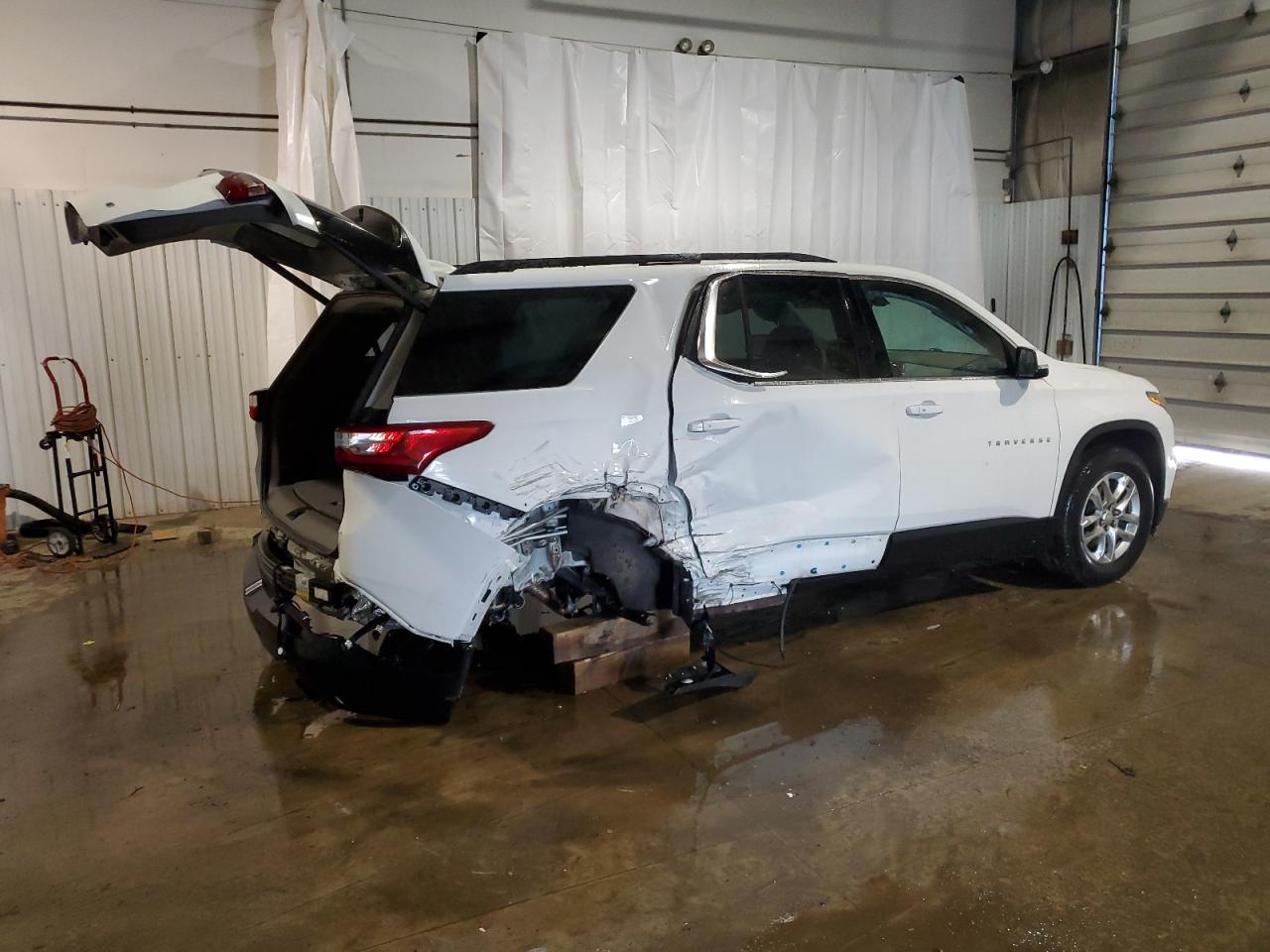 1GNEVGKW8MJ140189 2021 Chevrolet Traverse Lt