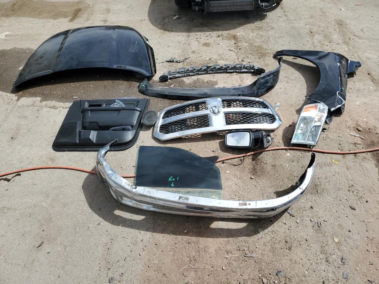 1C6RR6FG8KS671886 2019 Ram 1500 Classic Tradesman