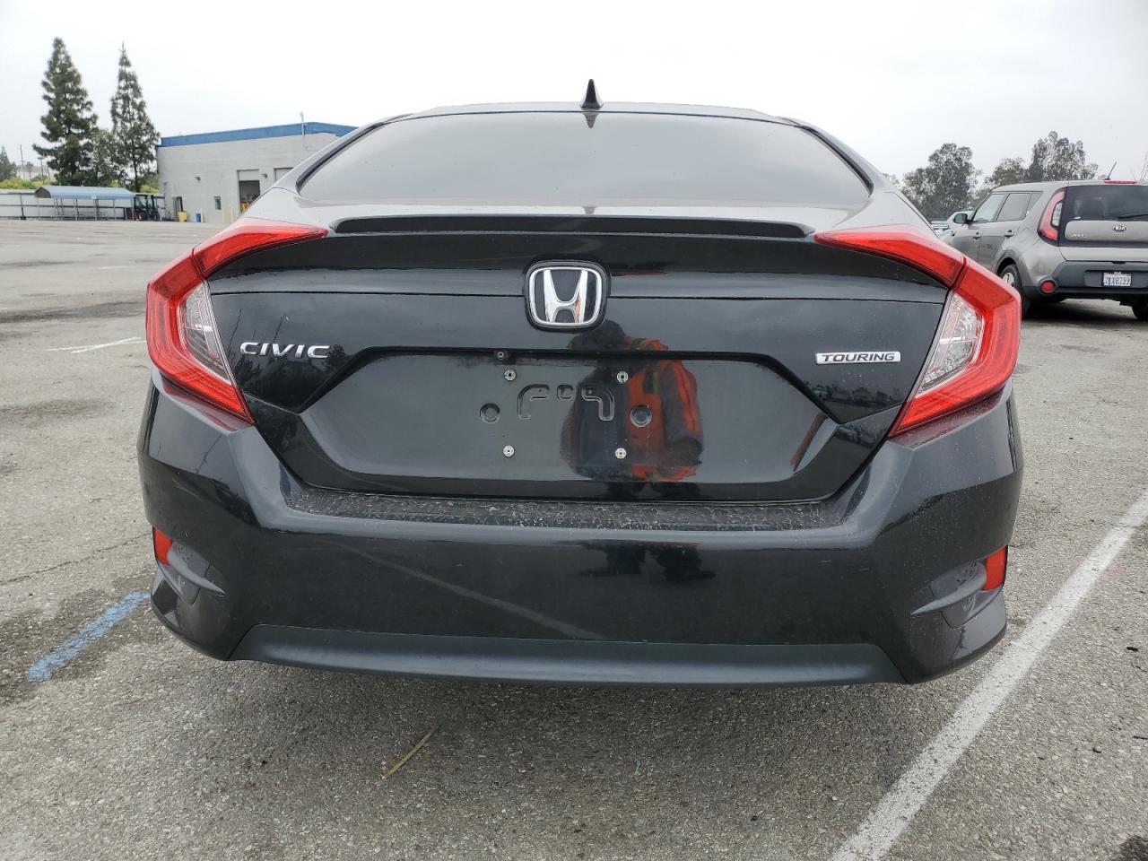 2HGFC1F9XGH650281 2016 Honda Civic Touring