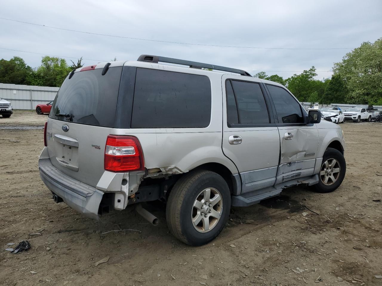 1FMFU165X7LA71976 2007 Ford Expedition Xlt