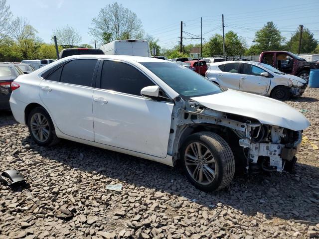 VIN 4T1BF1FK4GU118315 2016 Toyota Camry, LE no.4