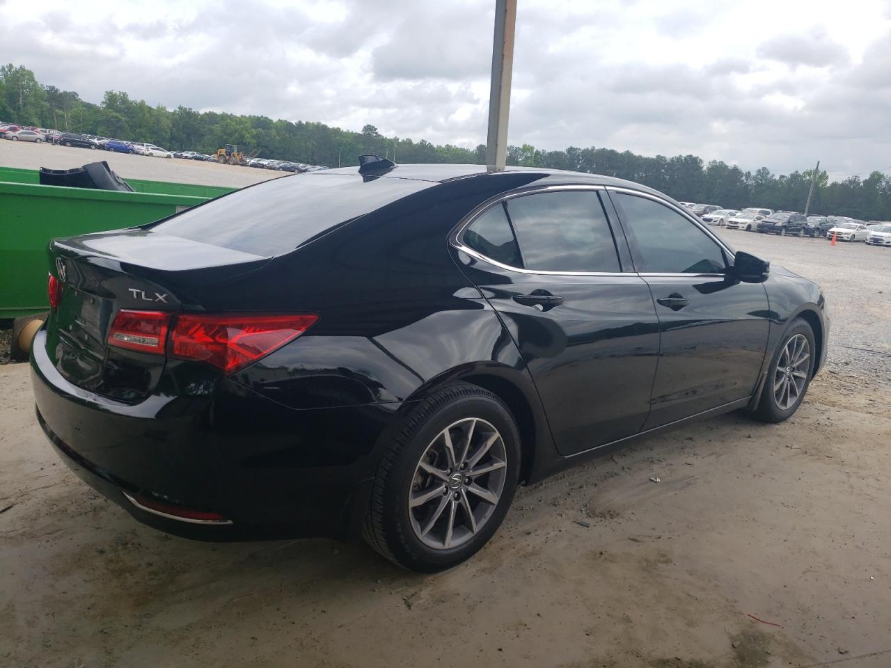 19UUB1F35JA008983 2018 Acura Tlx