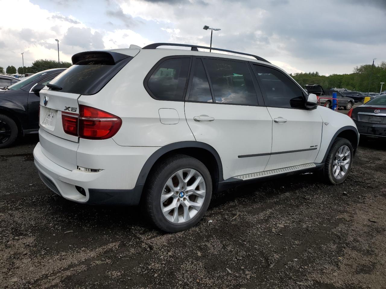 5UXZV4C50BL404262 2011 BMW X5 xDrive35I