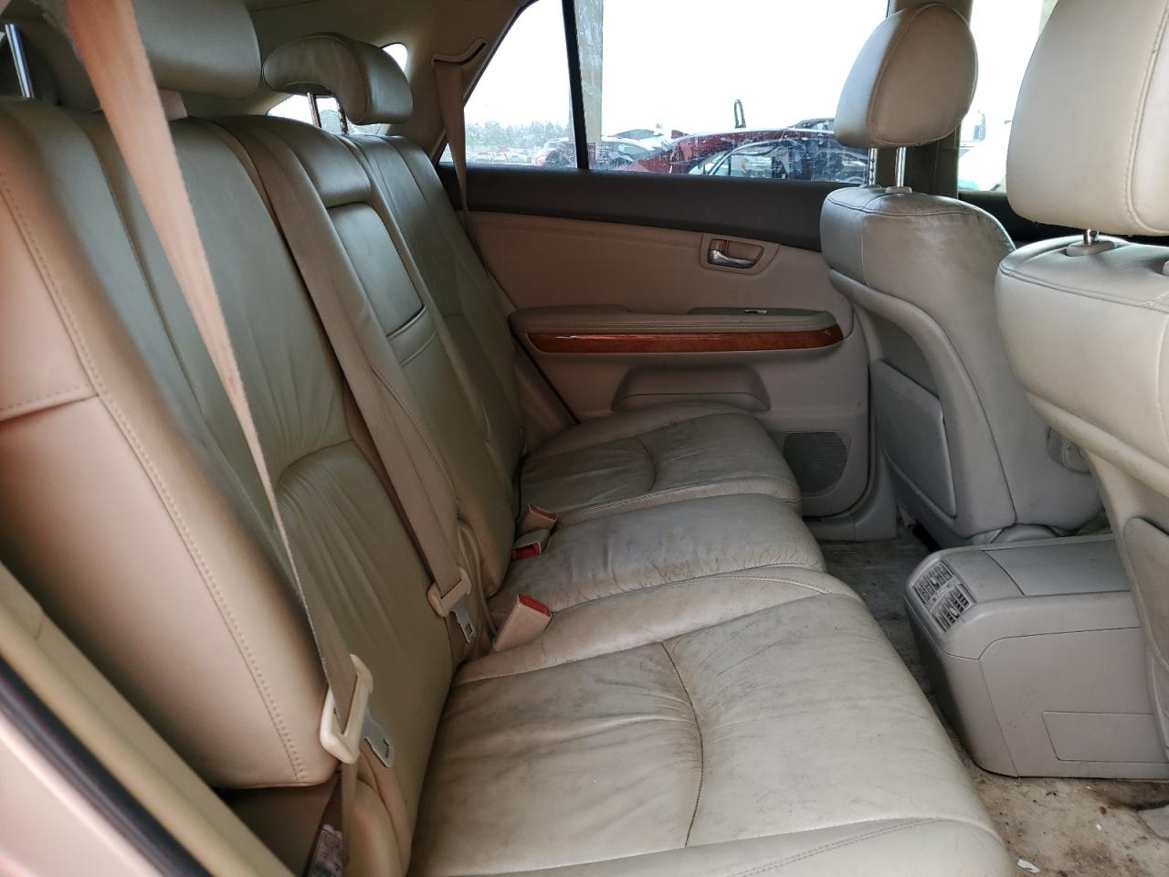 JTJHA31UX40031813 2004 Lexus Rx 330