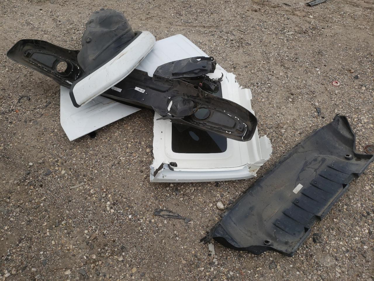 1C4HJXEN0KW531776 2019 Jeep Wrangler Unlimited Sahara