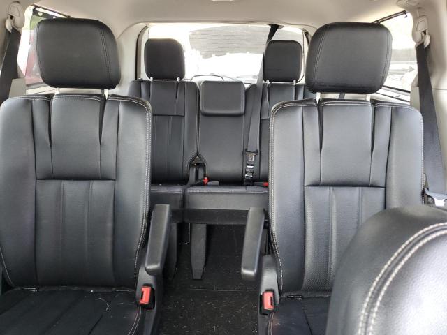 2016 CHRYSLER TOWN & COU - 2C4RC1CG3GR239796
