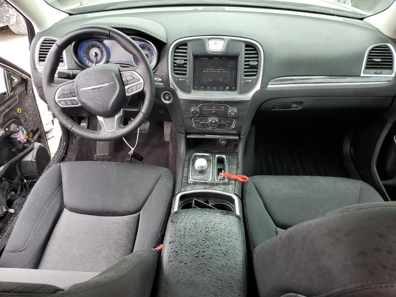 2C3CCAAG9JH320389 2018 Chrysler 300 Touring