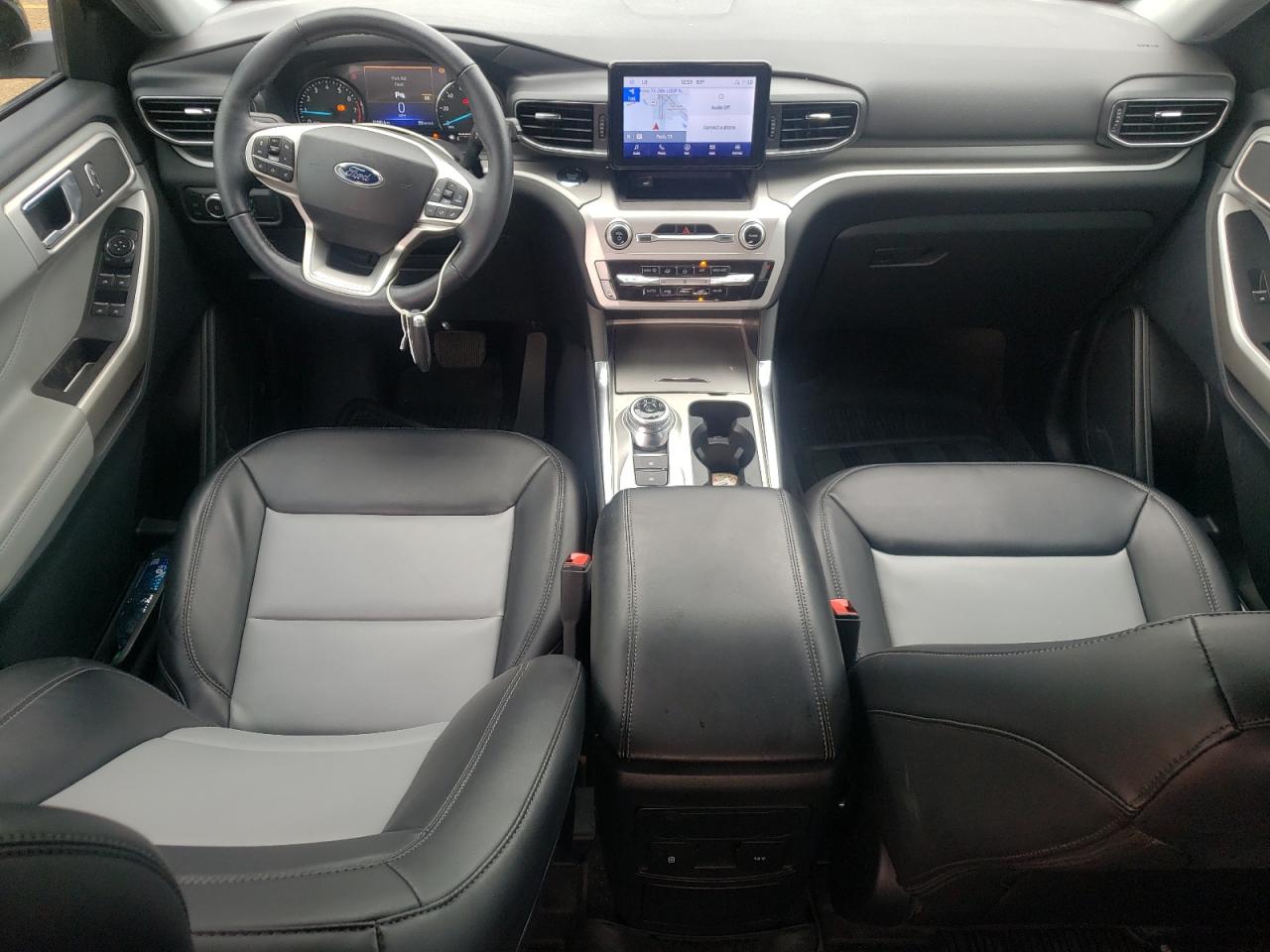 1FMSK7DH3NGC11117 2022 Ford Explorer Xlt