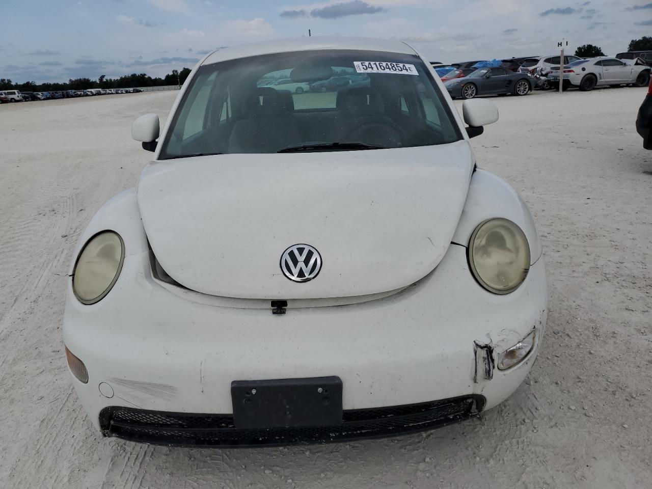 3VWBB61C5WM042732 1998 Volkswagen New Beetle